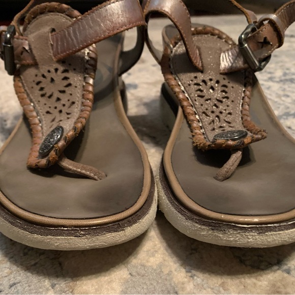 OTBT EXCURSION metallic leather wedges women’s size 6 - Picture 11 of 13